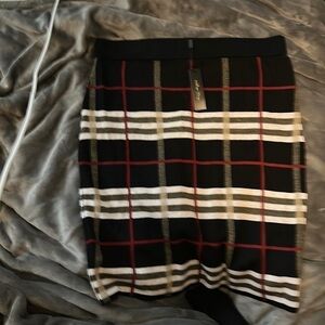 Melissa Paige skirt size M NWT